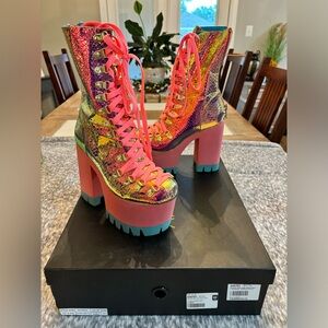 CLUB EXX - Poison Vixen Snake Platform Boots - Size 7 - Rainbow